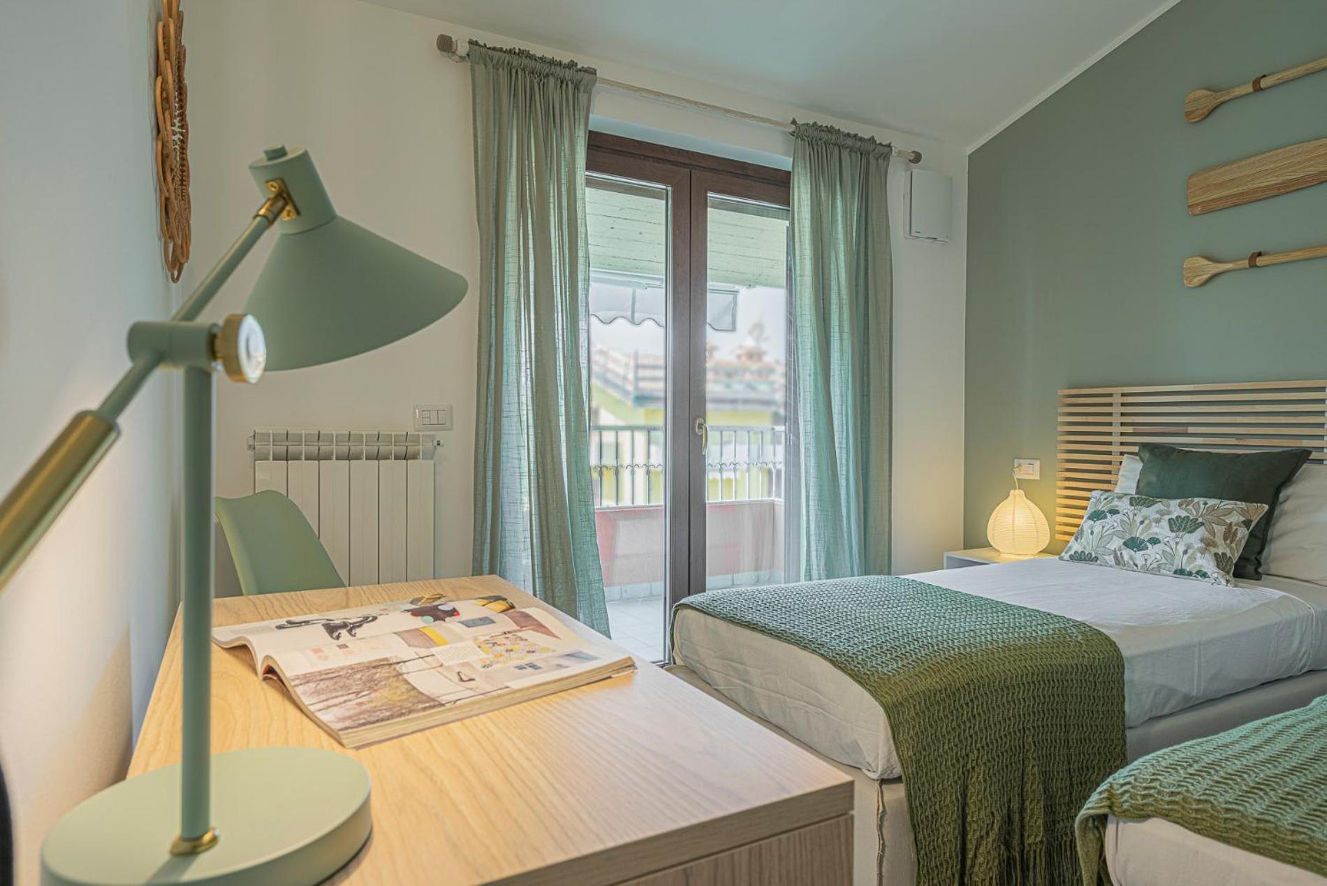 Dolce Vita Family Apartment Sirmione Exterior photo